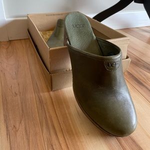 New without tags, original box